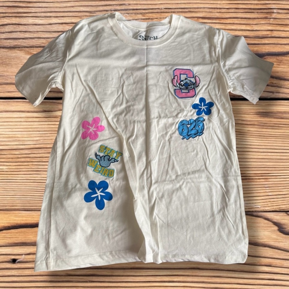 New Disney Stitch Women’s Medium T-Shirt